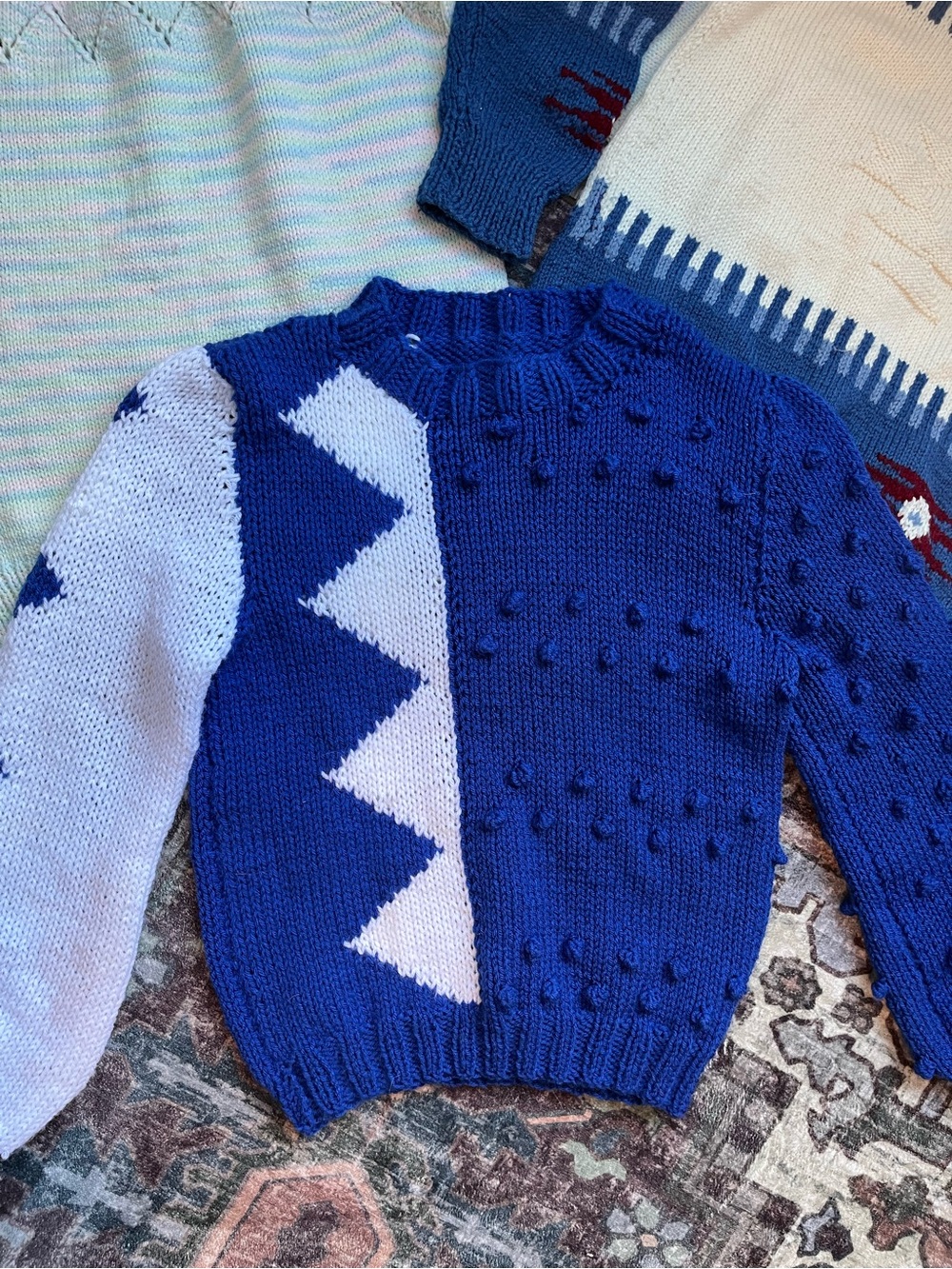 Bundle of Vintage Women’s Blue and Cream Knit Sweaters - Cozy Winter Styles M - Picture 3 of 7